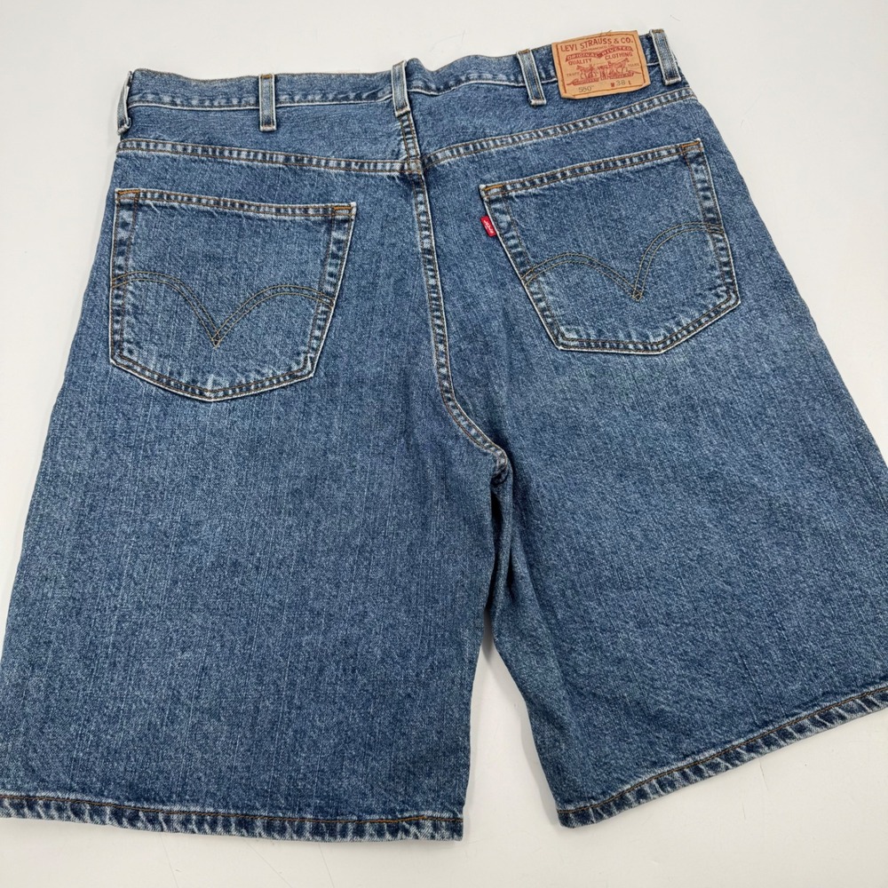 Levi's 550 Men's Relaxed Fit Denim Jean Shorts Blue Size 38 Y2K Baggy‎ - Picture 12 of 13